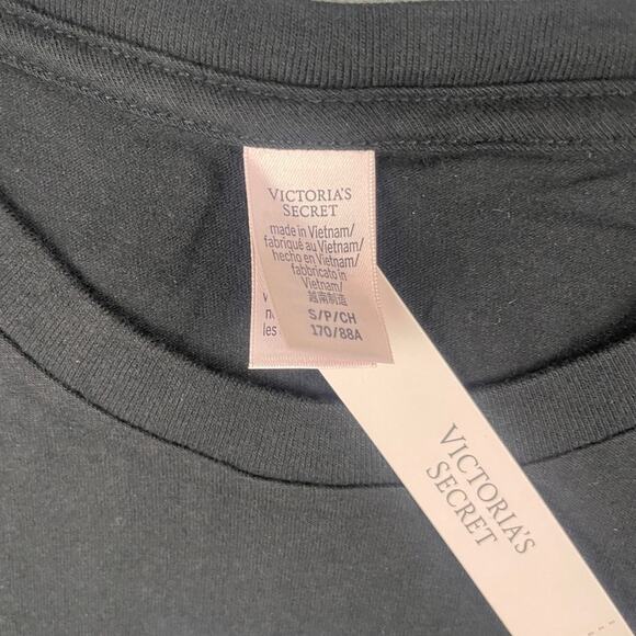 Victoria's Secret Women's Small Black 100% Cotton Fashion Show '24 SS T-Shirt - Picture 3 of 10